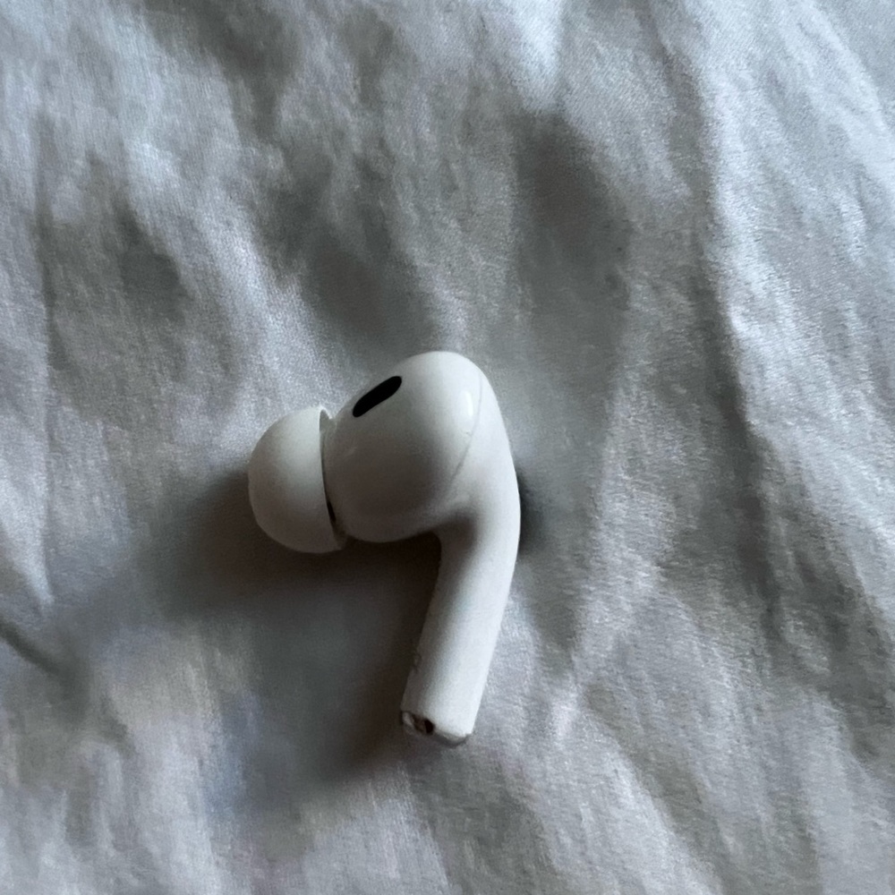COPY - AirPods Pro (2nd generation)